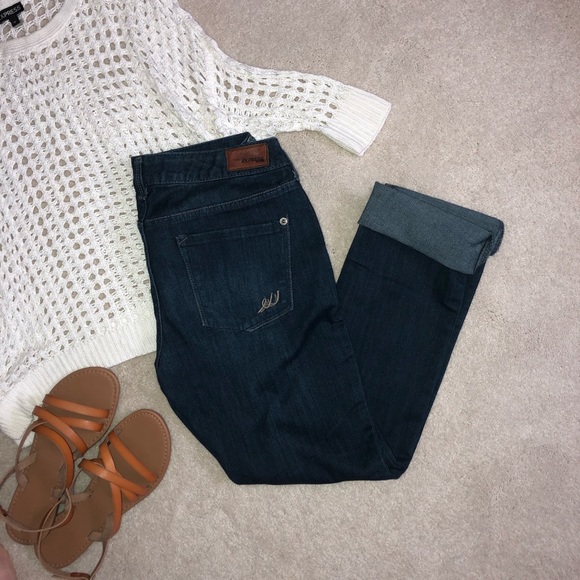 Express Crop Jeans - Picture 2 of 8